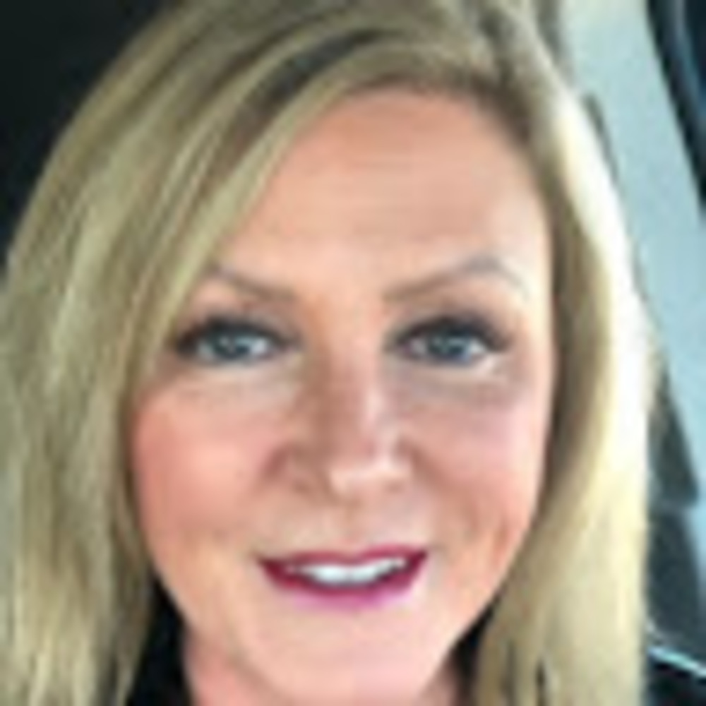Meet your Posher, Juli
